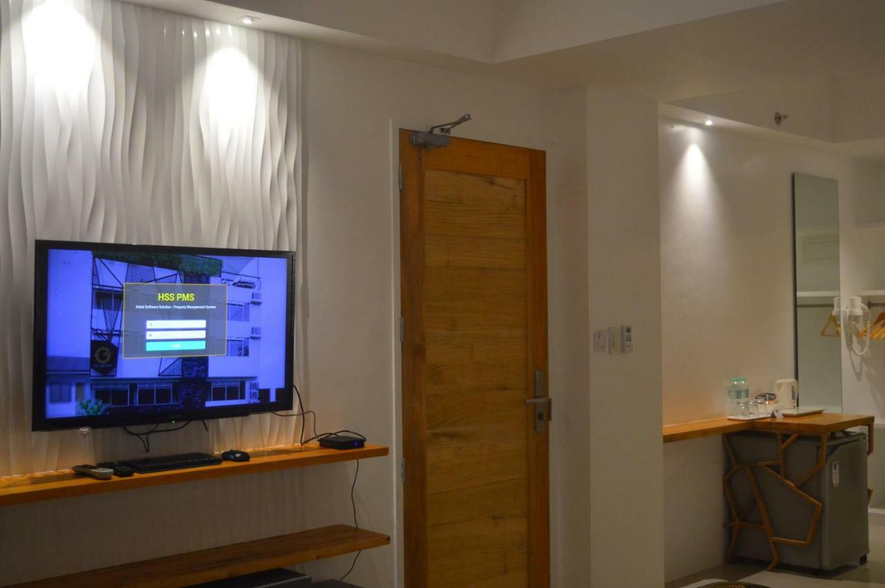 Oyo 609 G Executive Hotel And Spa Boracay Manoc-Manoc Esterno foto